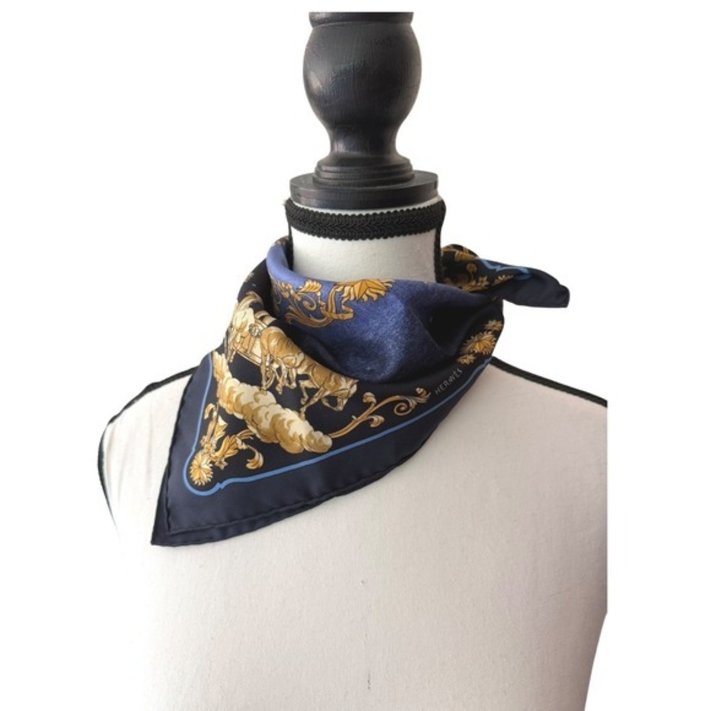Hermès Cosmos Silk Pocket Square Scarf Philippe Ledoux Navy Blue Gold 16" - Picture 2 of 6